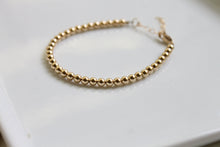 Load image into Gallery viewer, Gaby Beaded Bracelet - Gold
